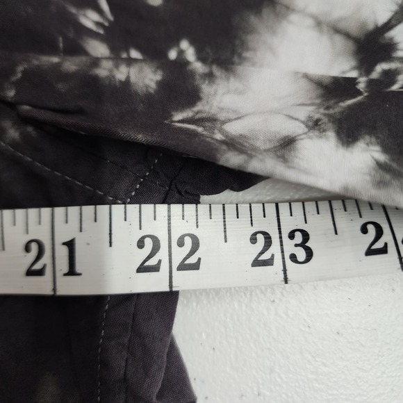 Outerknown BBQ Shirt in Galaxy Men's Button Up Short Sleeve Size Large NWT - Picture 5 of 6